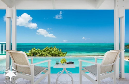 Providenciales Villa | TC Villas -Beach Villa Sandstone -Facing Smith's Reef!