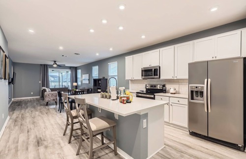 Jarrell House | TCH - 4bd/2ba home in Jarrell with Fenced Pet Area