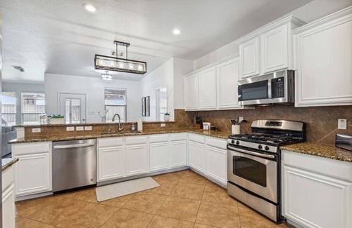 Celina House | TCH - Spacious 5bd/3ba home in Celina w/Workspace