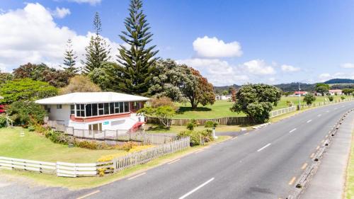 Paihia House | Te Ra Beach House - Paihia Holiday Retreat