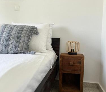 Pyla Apartment | Teak Charm