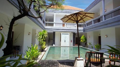 Raya Kuta Hotel | Teges Inn Kuta