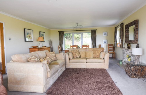 Charmouth Cottage | Templewood