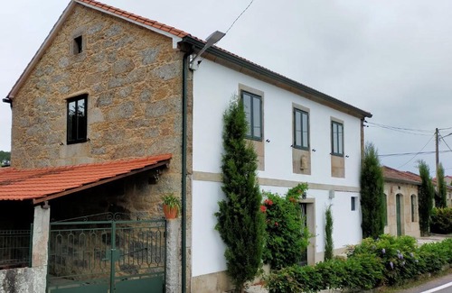 Caldas de Reis House | Templo do Río