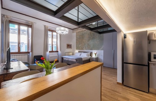 Sant' Ambrogio Apartment | Ten minutes from all the most important sites in Florence. Modern and cozy
