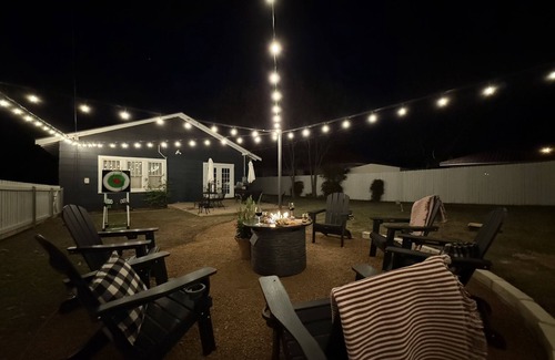 Sayles Blvd. Area House | Ten33 | Luxe Sayles District Experience, King Bed!
