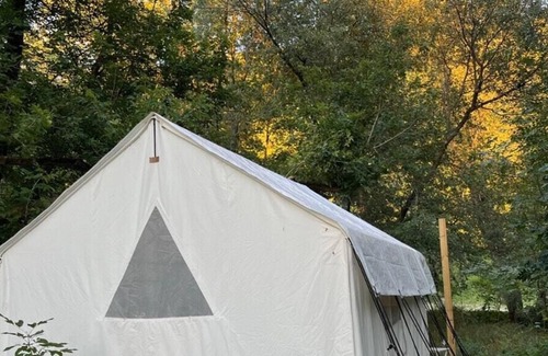 Camptown RV Rental | Tentrr Signature Site - River444 Eagle