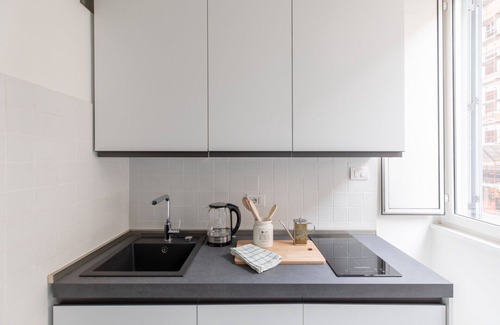 Esquilino Apartment | Termini Comfortable 4 Bedrooms Apartment