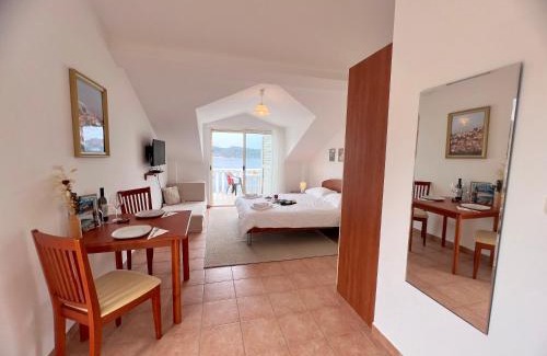 Ubli Apartment | Terrace studios with panoramic seaview