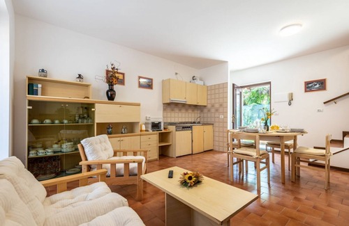 Consiglio di Rumo Apartment | Terraced house on the lakeside of Gravedona - Larihome