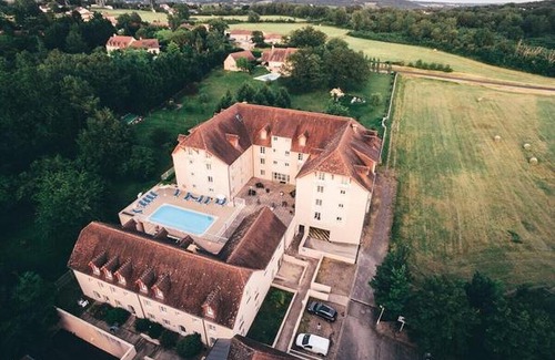 La Roche-Posay Apartment | Terres de France - Appart'Hotel La Roche-Posay