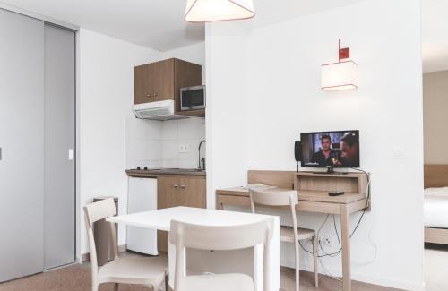 Quimper Apartment | Terres de France - Appart'Hotel Quimper Bretagne