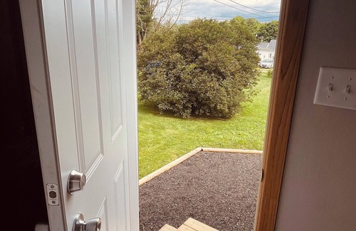 Dalton Apartment | Terrific 2-bedroom apartment up to 5 people Dalton with AC, WiFi