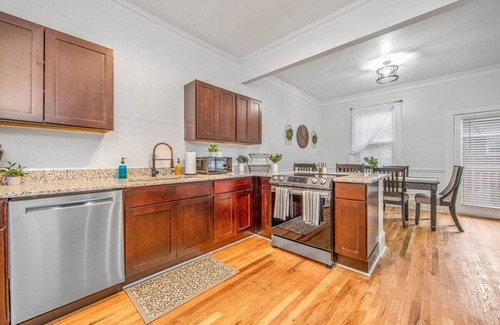 Terry Sanford Apartment | Terry Sanford Guest House A