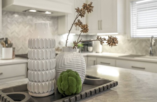 Fayetteville House | Tessa - Frisco Trail - Mill District - 1 mi to DT