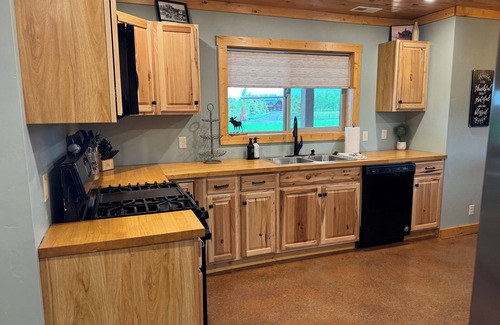 Island Park Cabin | Teton View Ranch with newly installed hot tub!