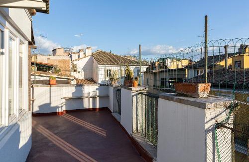 Rione VIII Sant'Eustachio Apartment | Tetti di Piazza Navona