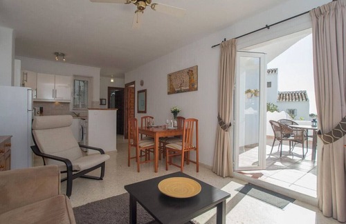 Oasis del Capistrano Apartment | Tetuan 31 - El Oasis de Capistrano!