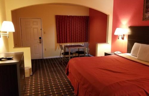 Houston Hotel | Texan Inn & Suites