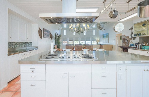Key Allegro House | Texas Paradise! Enjoy sunrises, sunsets & waterfront views in one place.