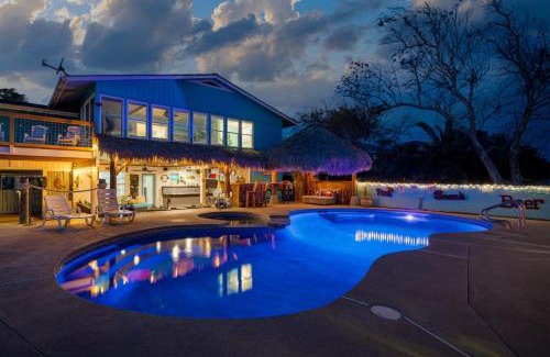 Rockport House | Texas Tiki