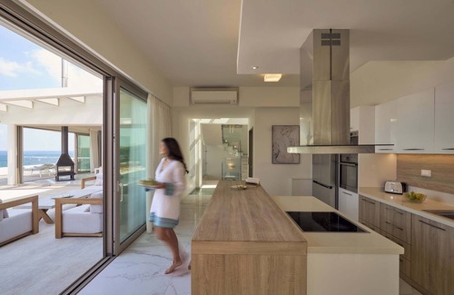Panormos Villa | Thalassa Residence, Pool, Spa Whirlpool, Gym, Sauna & SeaViews