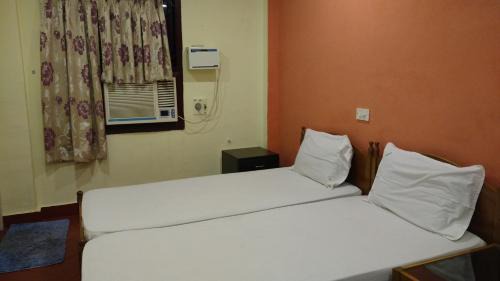 Teynampet House | Thangam balaji Guest House -Near US Consulate and VFS Global application
