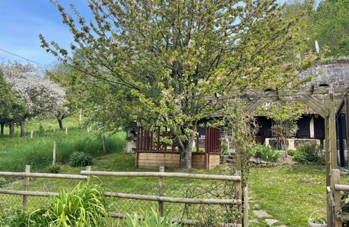 Tourville-sur-Pont-Audemer House | Thatched cottage