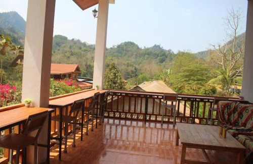 Nong Khiaw House | Thavixai GUESTHOUSE