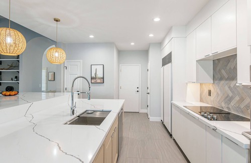 North Scottsdale House | The 1986 Scottsdale Pickleball and Pool Oasis