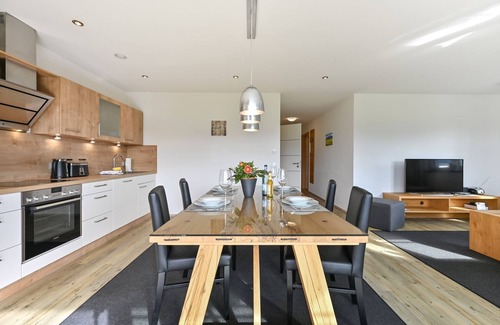 Schwangau Apartment | The 3-room apartment is located on the 1st floor.