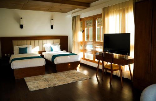 Thimphu Hotel | The 33rd Executive Suites