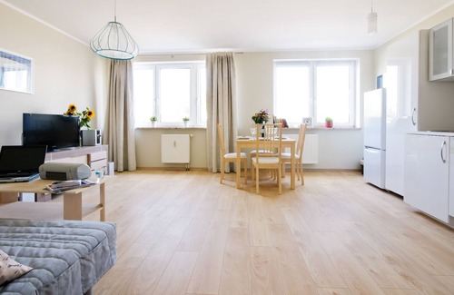 Ursynow Apartment | The 52m² Ursynów apartment 10 minutes from Frederic Chopin Airport