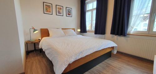 Unterseen Hotel | The Aarburg Hotel & Café