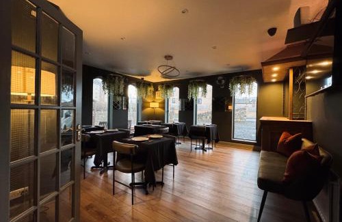 Gilmerton Hotel | The Abbey Residence