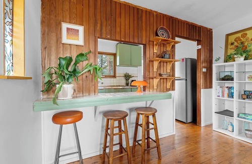 Katoomba Cottage | The Aerie Bushland A frame Escape with Retro Charm
