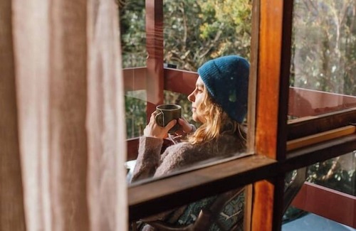 Katoomba Cottage | The Aerie Bushland A frame Escape with Retro Charm