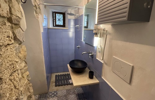 Narni House | The Almond Tree House