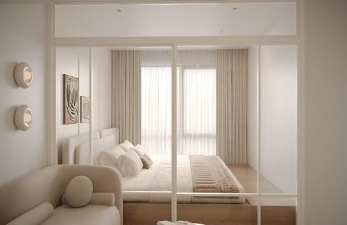 District 5 Apartment | The Amber Flame Saigon-Modern Hideout with Rooftop Pool & Bar Access-Near Bùi Viện
