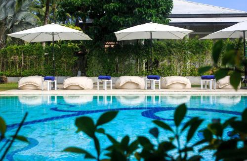Khao Lak Resort | The Anda Mani Khaolak Beachfront Villas