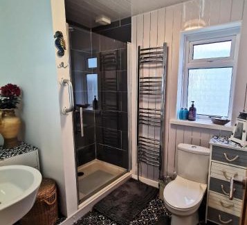 Cemaes Bay Apartment | The Annex