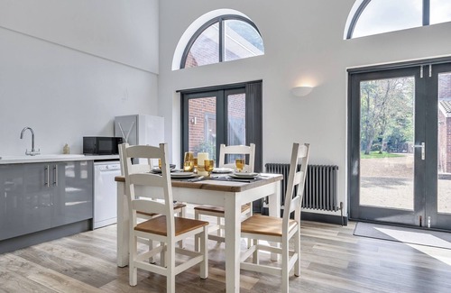 Wimborne Cottage | THE ANNEX, pet friendly, with a garden in Wimborne Minster