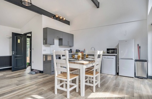 Wimborne Cottage | THE ANNEX, pet friendly, with a garden in Wimborne Minster