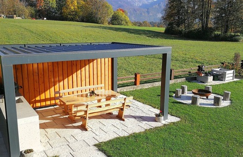 Bled Apartment | The Apartments Kristan are located in Bled, at the edge of the lovely meadow fro