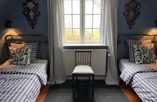 Faxe House | The Apple House At Historic Manor In South Zealand