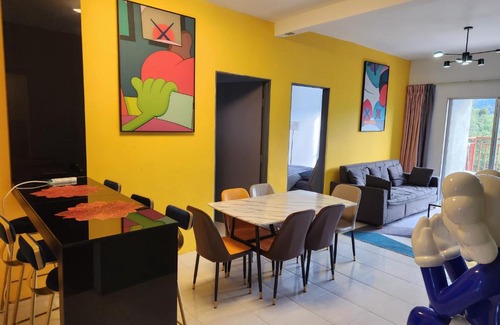 Brinchang Apartment | The Art Gallery Emerald Avenue Cameron Highlands 10Pax 828 Wifi