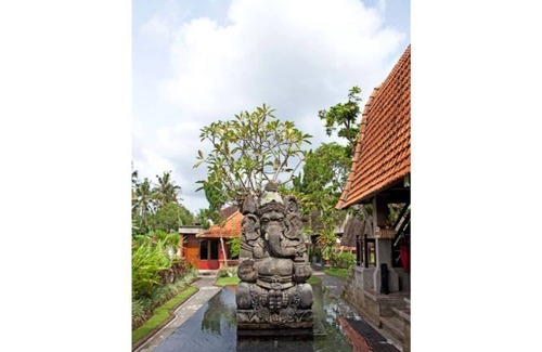 Pengosekan House | The Artini Resort -Deluxe Room
