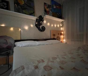 Tashkent Apartment | The Artists Nest