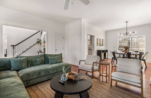 Asheville House | The Asheville White House