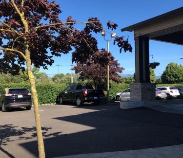 Tillamook Hotel | The Ashley Inn of Tillamook
